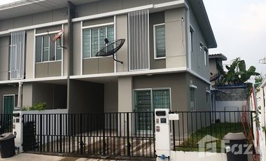 出租 3 卧室 独立屋 在 Phutthamonthon, Nakhon Pathom