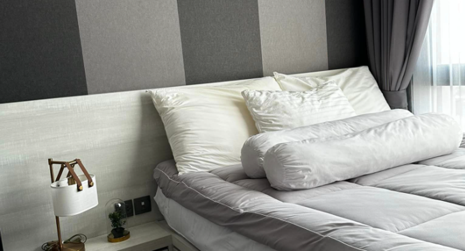 For sale 1 bed condo in Phra Khanong, Bangkok