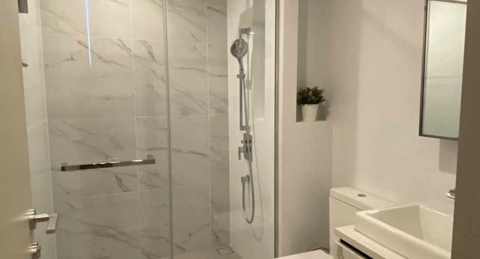 For sale 1 bed condo in Phra Khanong, Bangkok