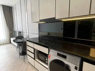 À vendre 1 chambre condo à Khlong San, Bangkok