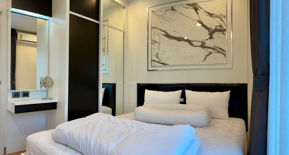 For sale 1 bed condo in Huai Khwang, Bangkok