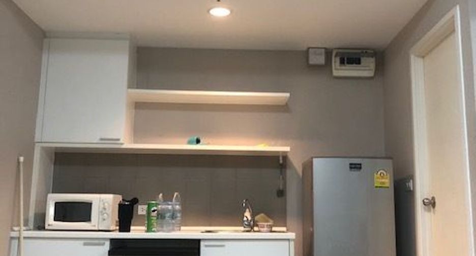 For sale 1 bed condo in Suan Luang, Bangkok