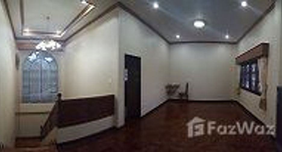 For sale 4 bedrooms house in Mueang Chiang Rai, Chiang Rai