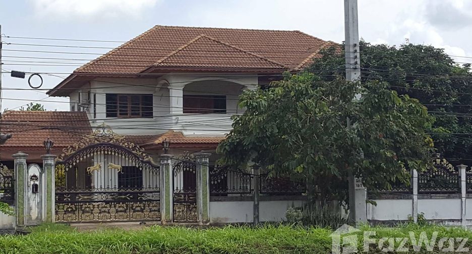 For sale 4 bedrooms house in Mueang Chiang Rai, Chiang Rai