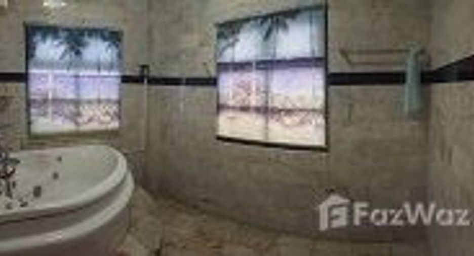 For sale 4 bedrooms house in Mueang Chiang Rai, Chiang Rai