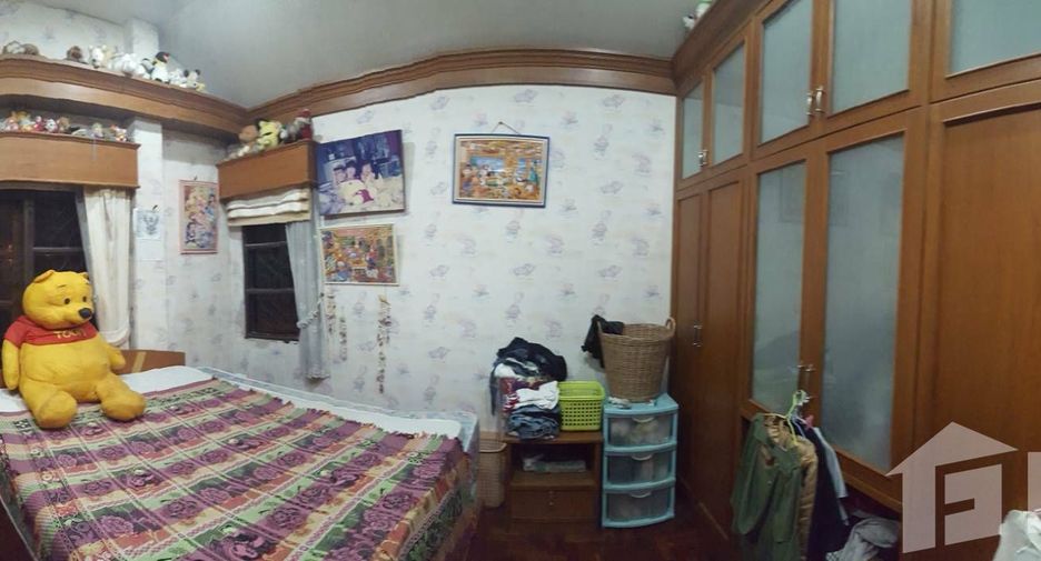 For sale 4 bedrooms house in Mueang Chiang Rai, Chiang Rai
