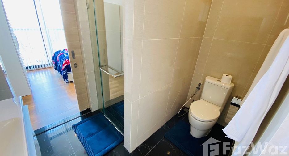 For sale 2 bedrooms condo in Khlong Toei, Bangkok
