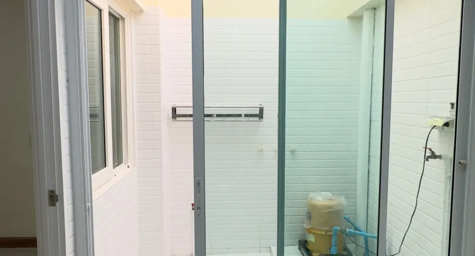 For sale 3 bedrooms townhouse in Mueang Samut Sakhon, Samut Sakhon