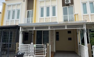 For sale 3 bedrooms townhouse in Mueang Samut Sakhon, Samut Sakhon