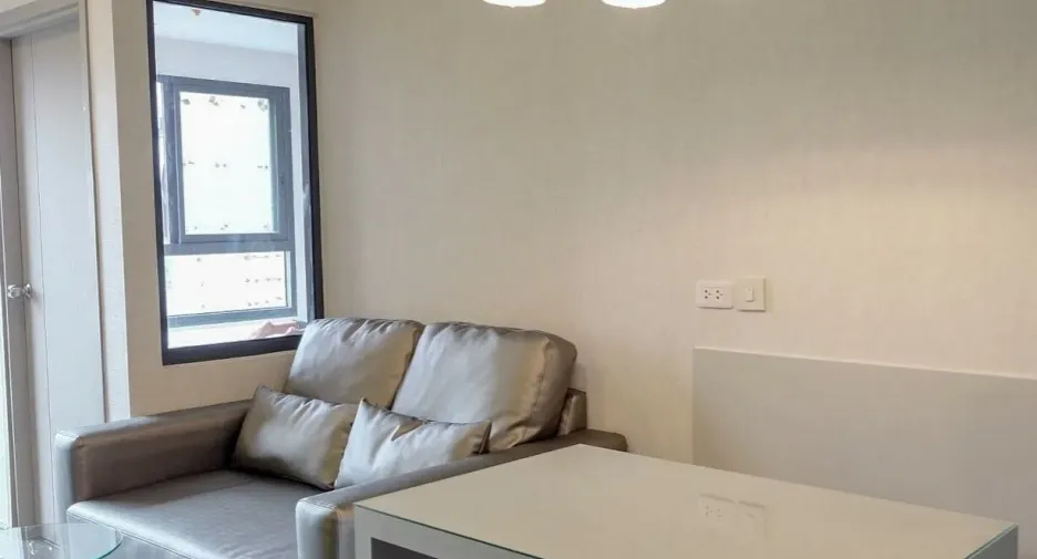 For sale そして for rent 1 Beds condo in Phra Khanong, Bangkok
