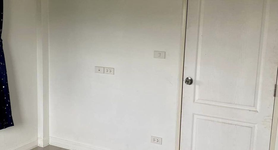 Продажа 3 спальни дом в Phanat Nikhom, Чонбури