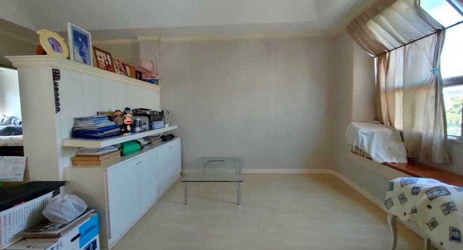 For sale 3 bedrooms house in Phasi Charoen, Bangkok