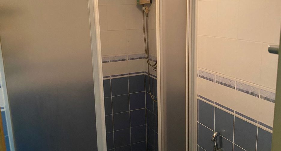 For sale 2 bedrooms condo in Phaya Thai, Bangkok