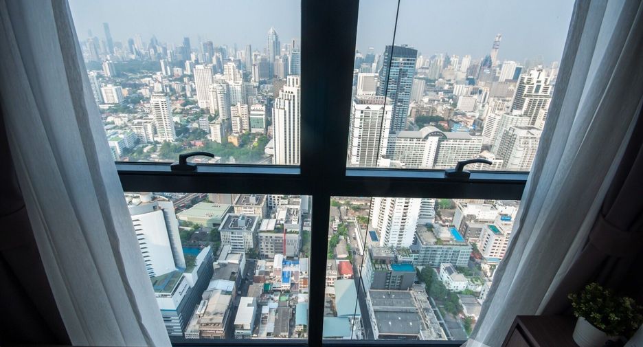 À vendre 1 chambre condo à Khlong Toei, Bangkok