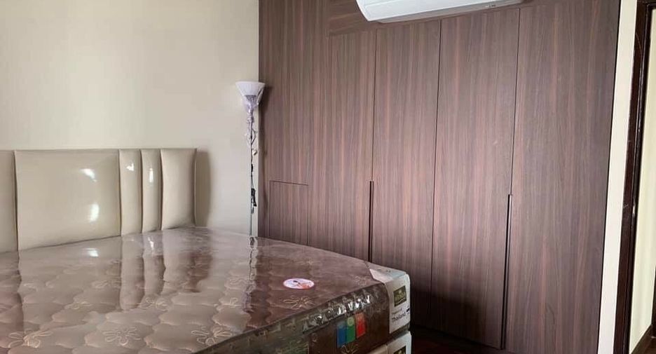 For rent 2 bedrooms condo in Pak Kret, Nonthaburi