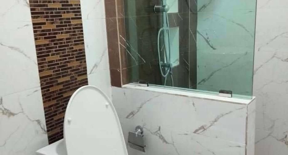 For sale 3 bedrooms house in Mueang Songkhla, Songkhla