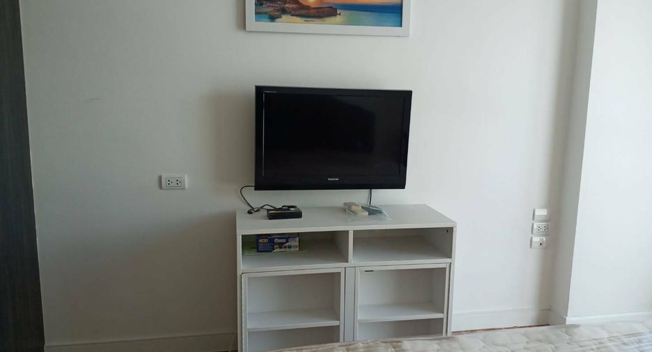 For sale 1 Beds condo in Phra Khanong, Bangkok