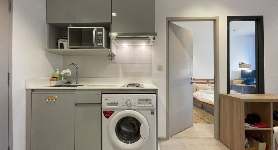 Продажа 1 кровать кондо в Кхлонг Сан, Бангкок