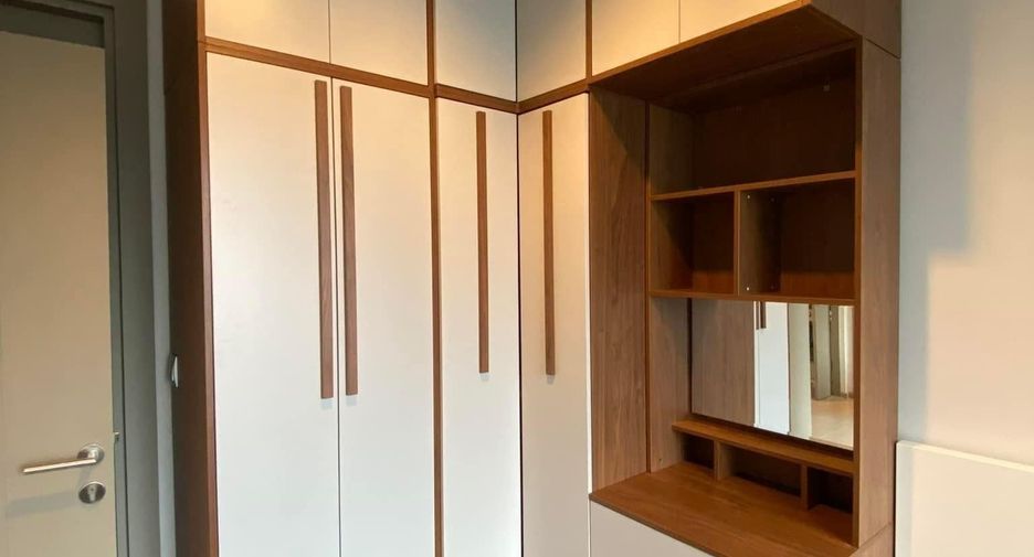For sale and for rent 2 bedrooms condo in Huai Khwang, Bangkok