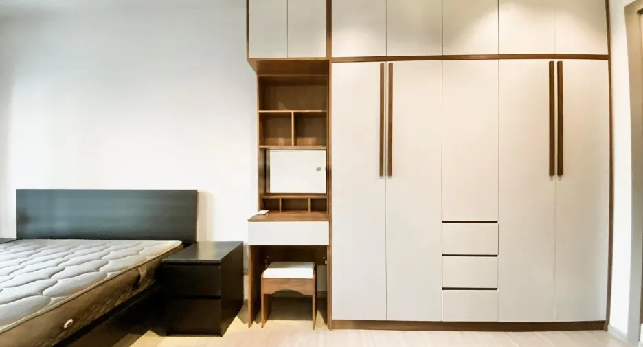 For sale and for rent 2 bedrooms condo in Huai Khwang, Bangkok