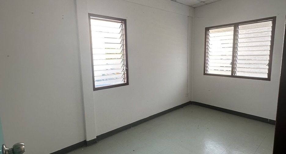 Haus zum Kauf mit 2 Zimmer in Mueang Lampang, Lampang