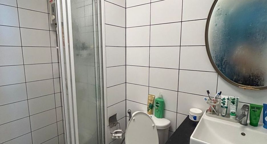 For sale studio condo in Huai Khwang, Bangkok