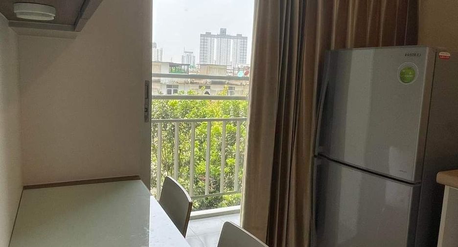 For sale 1 bed condo in Bang Kapi, Bangkok