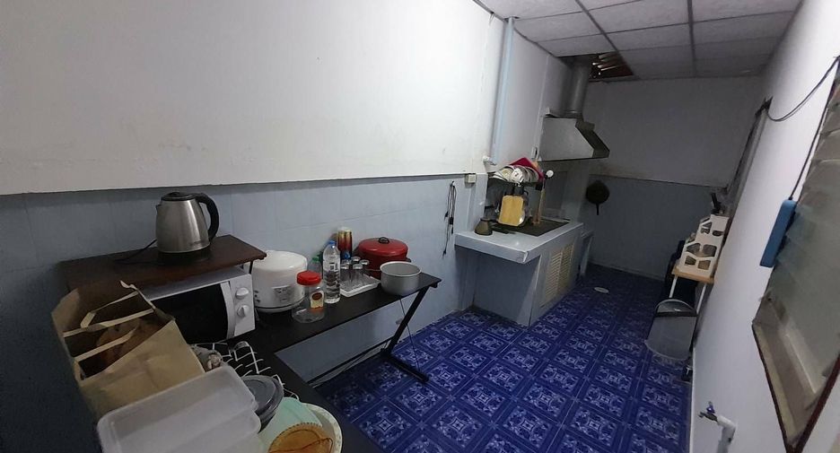 For sale 2 ベッドルーム townhouse in Lat Lum Kaeo, Pathum Thani