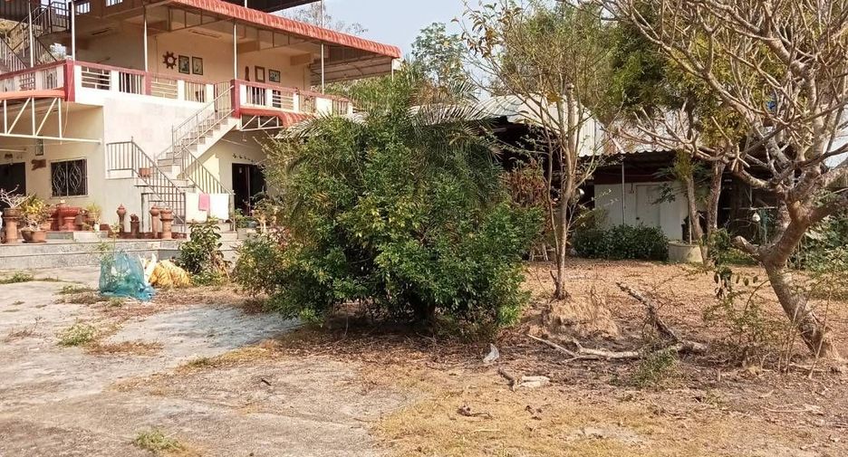 For sale 4 bedrooms house in Wiang Pa Pao, Chiang Rai