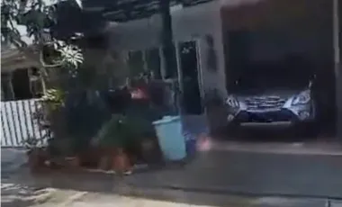 出售 2 卧室 联排别墅 在 Khlong Sam Wa, 曼谷
