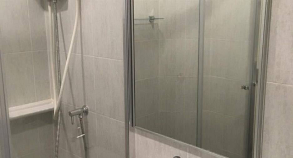 For sale 1 bed condo in Phra Pradaeng, Samut Prakan