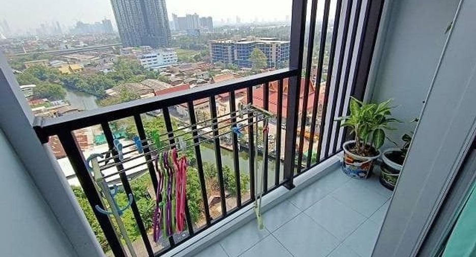 For sale 2 bedrooms condo in Phasi Charoen, Bangkok