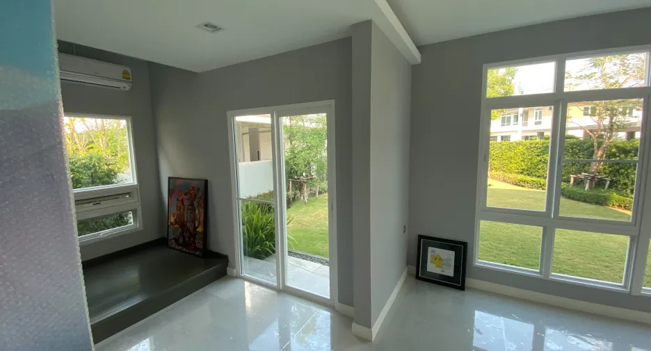 À vendre 4 chambres maison à Bang Bua Thong, Nonthaburi
