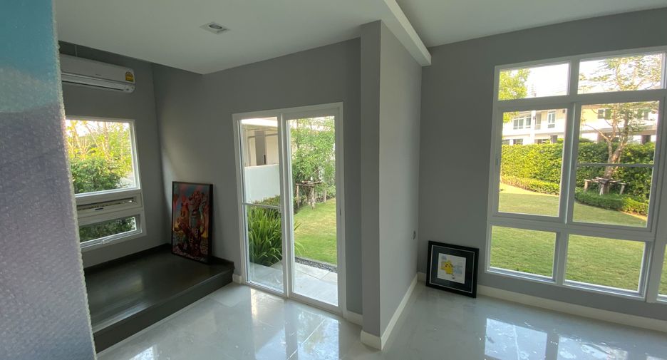 Haus zum Kauf mit 4 Zimmer in Bang Bua Thong, Nonthaburi