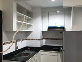 Condo en venta de 2 habitaciones en Bang Na, Bangkok