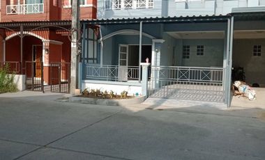 ขาย 4 ห้องนอน ทาวน์เฮ้าส์ ใน บางบัวทอง, นนทบุรี