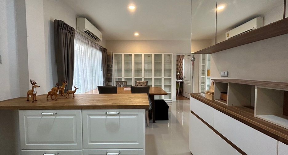 ขาย 4 ห้องนอน บ้านเดี่ยว ใน บางพลี, สมุทรปราการ