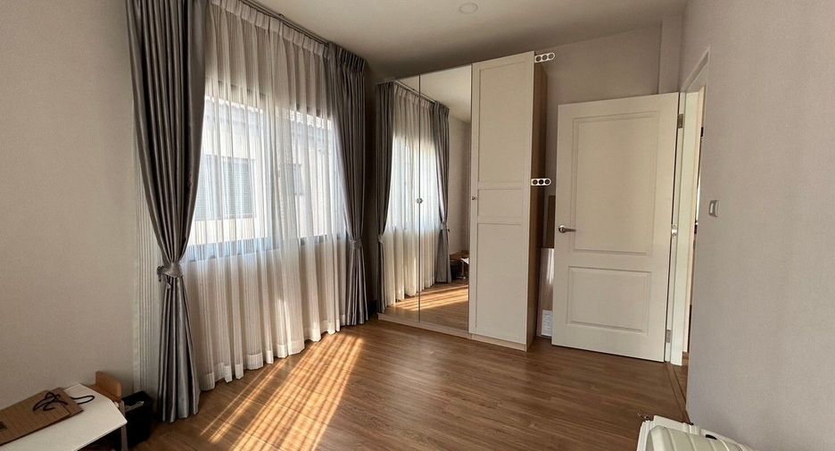 ขาย 4 ห้องนอน บ้านเดี่ยว ใน บางพลี, สมุทรปราการ