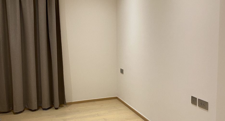 For sale 2 ベッドルーム condo in Huai Khwang, Bangkok