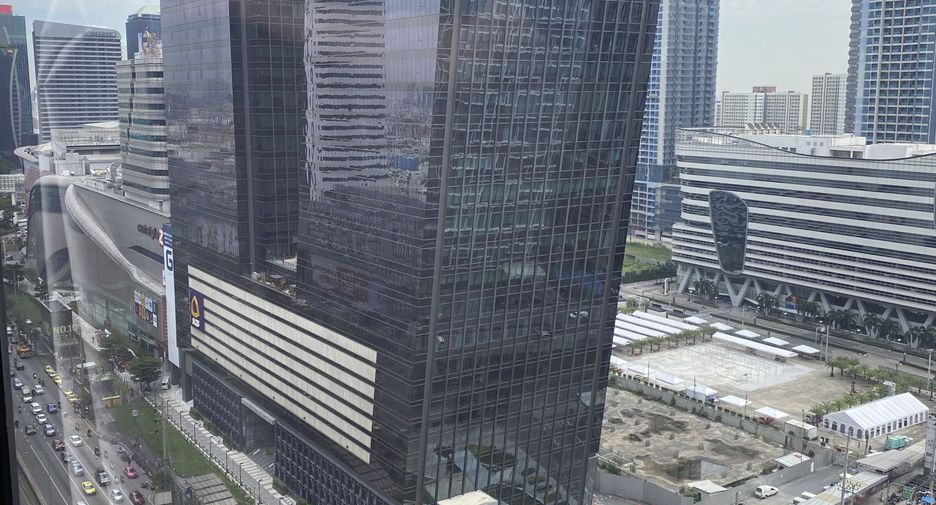 For sale 2 ベッドルーム condo in Huai Khwang, Bangkok