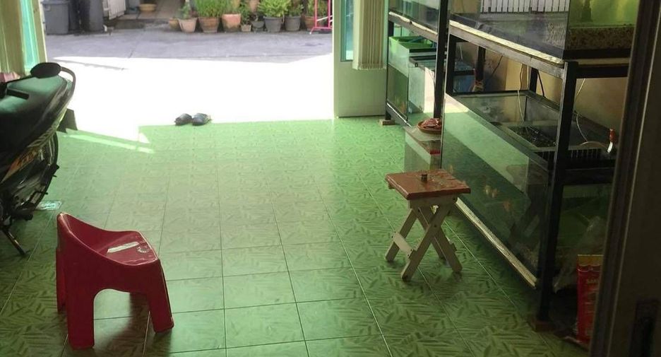 出售 2 卧室 联排别墅 在 Mueang Chon Buri, Chon Buri