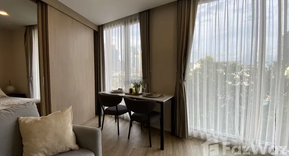For sale 1 bed condo in Yan Nawa, Bangkok