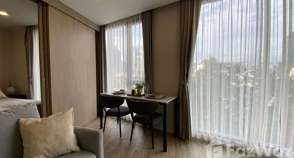 For sale 1 bed condo in Yan Nawa, Bangkok