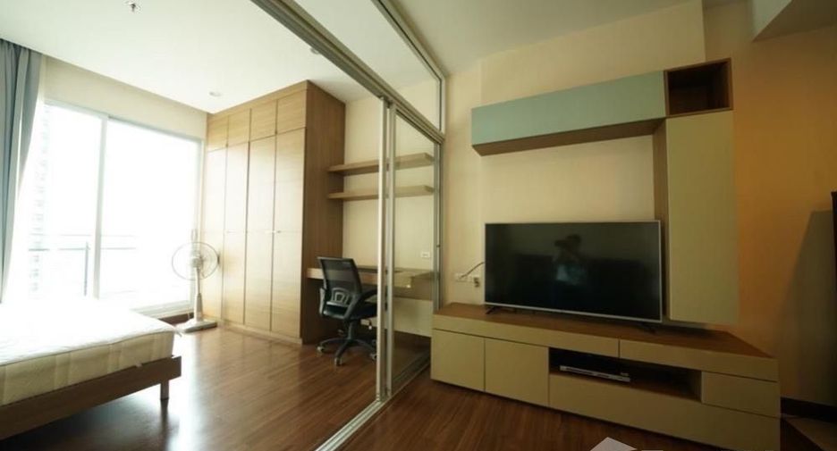 À vendre studio condo à Bang Kho Laem, Bangkok