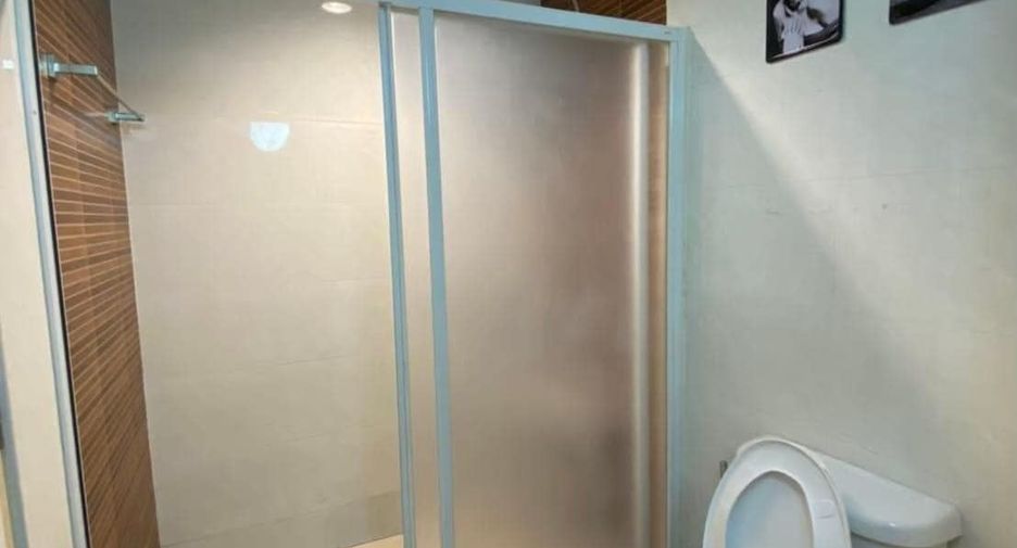 For sale studio condo in Huai Khwang, Bangkok