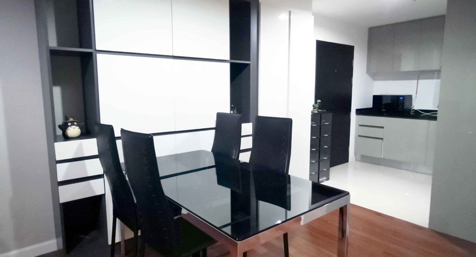 Condo en venta de 2 habitaciones en Huai Khwang, Bangkok