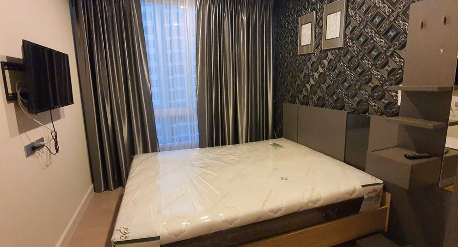 À vendre 2 chambres condo à Bang Na, Bangkok