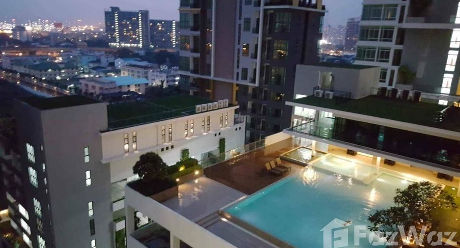 À vendre 2 chambres condo à Bang Na, Bangkok