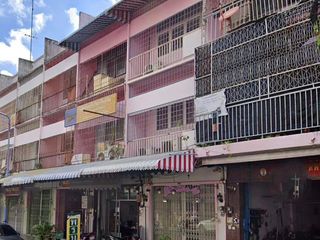 For sale 4 bedrooms townhouse in Hat Yai, Songkhla