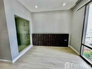 Condo en venta de 2 habitaciones en Yan Nawa, Bangkok
